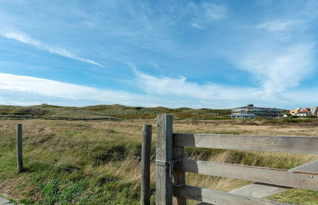 Radiant Bungalow With Patio at Duinland - Foto 58