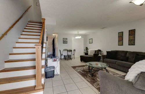Lovely 2 BDR Condo with Balcony 2M to Broadway - Foto 7