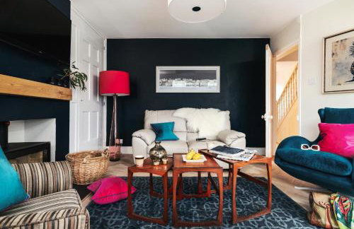 Littlefields - With hot tub, garden, private parking and short walk to beach - Foto 2