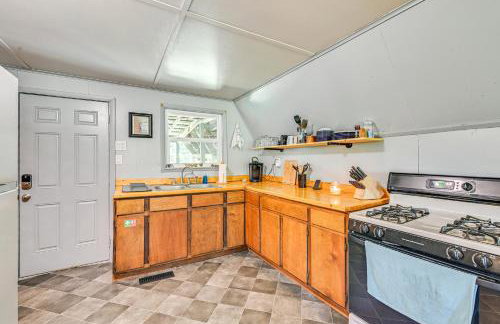 5 Mi to Cave Run Lake Wellington Cabin with Deck! - Foto 8