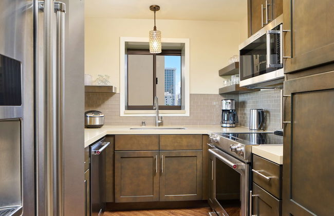 Aston Waikiki Beach Tower - Photo 15