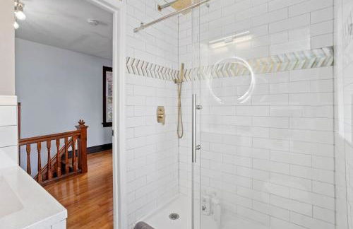 Luxury 8 Bedroom House, Steps to Tropicana, Beach and Boardwalk! - Foto 21