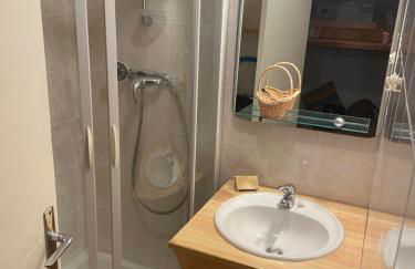 Studio tout confort 100m plage - Photo 8