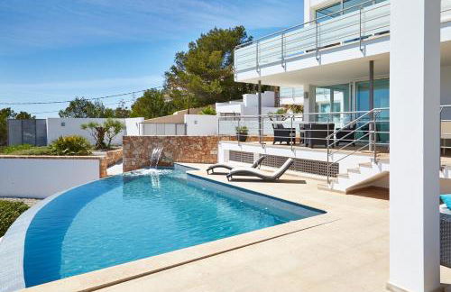 Rent Your Luxury 5 Bedroom Villa, Ibiza Villa 1053 - Foto 3