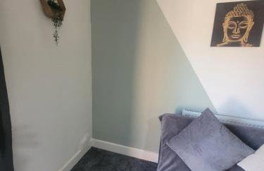 Contractor Friendly Spacious 3 Bed With Private Parking - Foto 30