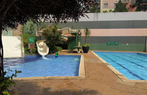 Flat Familiar a 400 metros do Hot Park com Piscinas e Conforto - Foto 50
