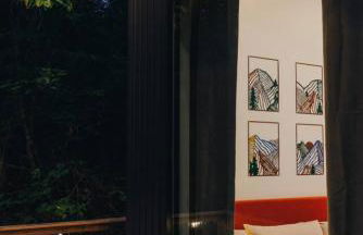 8 Min to Zip Lines Unique Stay King Bed - Foto 31