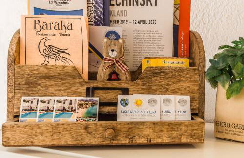 Casa Mundo - 16th century traditional white village house with pool - Foto 29