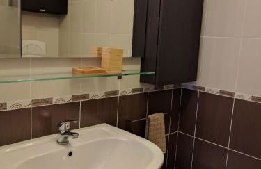 Gina's Apartment - Foto 15