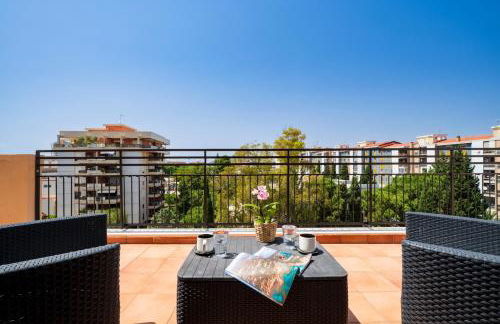 10' from the Sea, Elegant Penthouse with Terrace - Foto 24