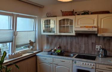 Fachwerkstübchen 4 ZKB Wohnung am Schiedersee für Monteure - Foto 2