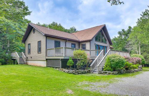 Cabin with Hot Tub and WiFi 4 Mi to Snowshoe Resort - Foto 39