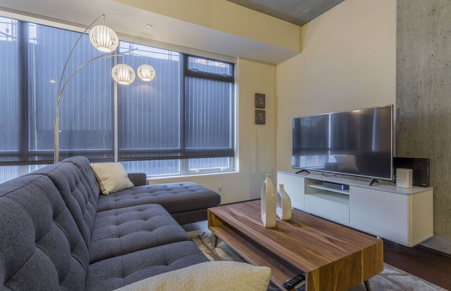 Domicile Suites at Mark on 8th - Photo 65