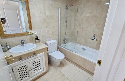 Apartment with a beautiful view with a terrace in Roda golf & Beach resort - Foto 17