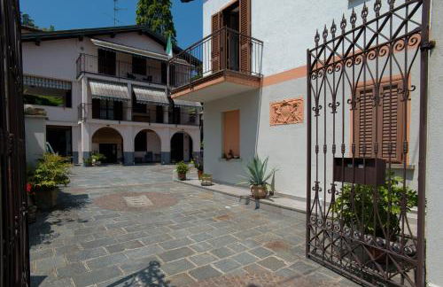 Sorelle Pamela - Foto 25