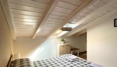 Flyhouse PARCHEGGIO AUTO BICI GRATUITO - Foto 5