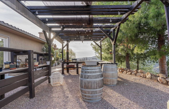 Hilltop Estate w/ Pool, Hot Tub, Fire Pit, Views Cleveland Vista by Avantstay - Foto 62