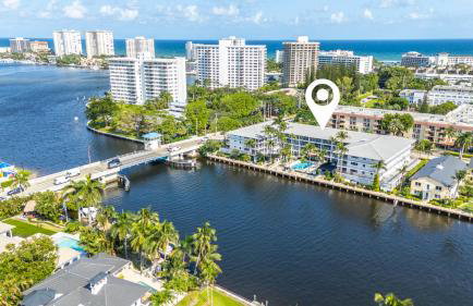 Waterfront Retreat Views, Pool, Hot Tub, Gym Walk to Beach & Boca Resort! - Photo 35