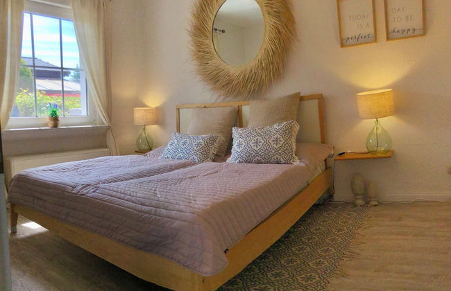 Serene Waterview Retreat 2 Bedrooms in Mönkebude, Germany - Foto 2