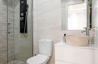 Luxe Apartment Madrid 7 paradas de Metro de Sol - Photo 3