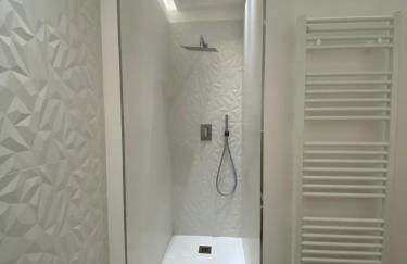 CASA DANTE: Oneglia Centro-Marina-Spiagge (3 min) - Foto 28