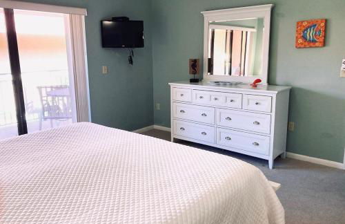 Playa Encantada 214 2 Bedroom Condo by RedAwning - Photo 44