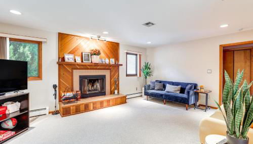 New Jersey Home with Private Office and Backyard Oasis - Foto 5