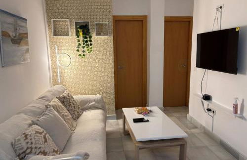 Bonito y muy fresco apartamento con patio privado - Foto 35