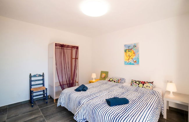 Appealing Holiday Home in La Escalona With Mountain Views - Photo 15