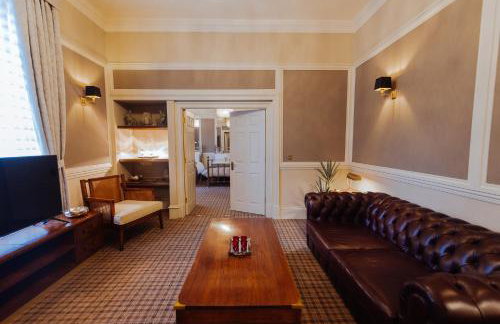 Cornhill Castle - Photo 7