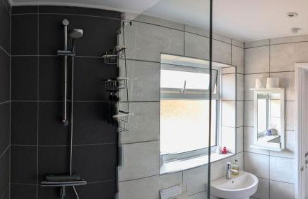 Little Whitehaven - One Bedroom House in Lymington - Free parking - Foto 17