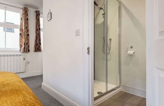 Gorgeous 1 BD in Central Cheltenham - Foto 46