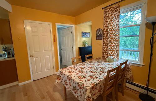 Beautiful 2-Bedroom, 2-Bath Townhouse - Photo 28