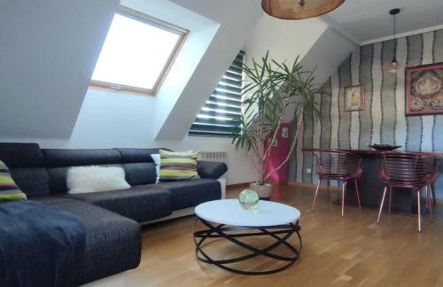 Ático Mirador del Naranco, Parking Gratuito, WiFi, Zona Residencial - Foto 8