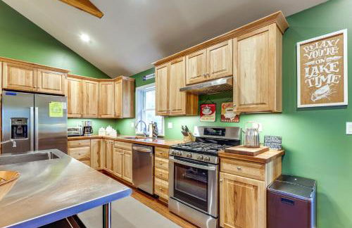 Year-Round Loon Lake Retreat Ski, Hike, Explore! - Foto 11