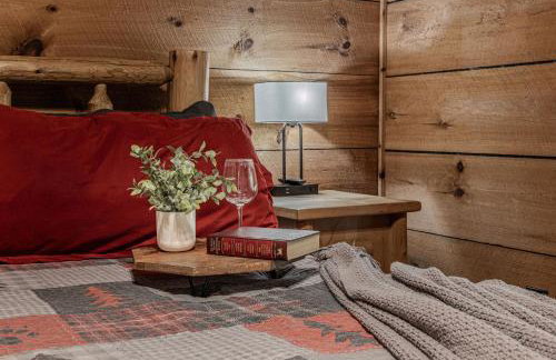 Smokies Cabin with Hot Tub and Arcade Games - Photo 29