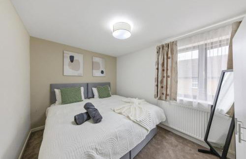 The Belvedere Stay - Free Parking, Spacious Garden, Super King Bed - Foto 37