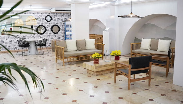 Coral Los Alisios - Foto 3, Vestíbulo