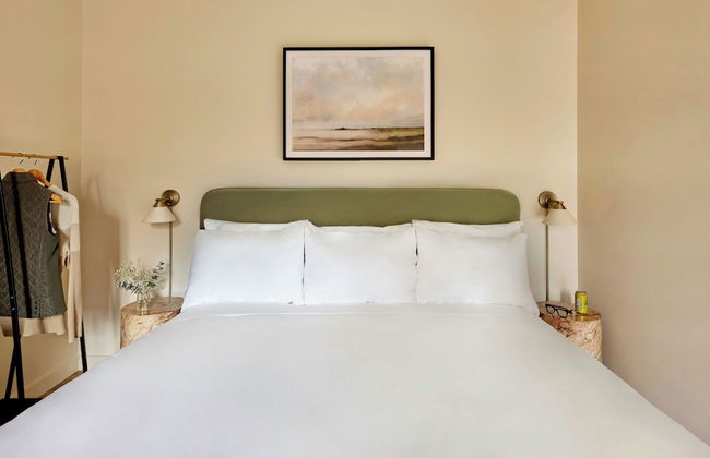 Sonder by Marriott Bonvoy The Nealon Apartments - Photo 2