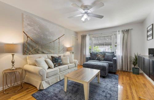 Close to NYC | King Bed | Free Parking - Foto 3