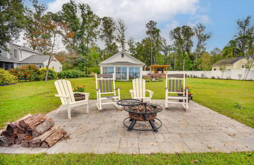 Waterfront Gloucester Cottage with Private Boat Dock - Foto 33