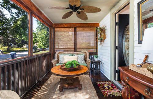 Charming Geneva Cottage Walk 4 Blks to Downtown - Foto 7