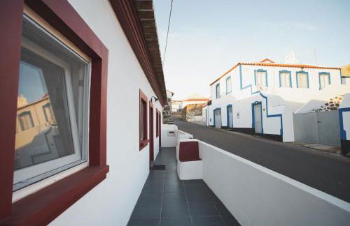 Casas da Ribeira - Photo 7