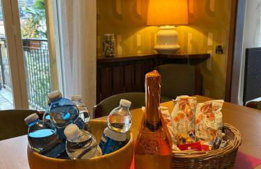 Villa Flora Heritage - Garden & Lake Como View - Foto 11