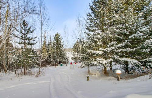 4-Season Recreation Secluded Pike River Cabin - Foto 38