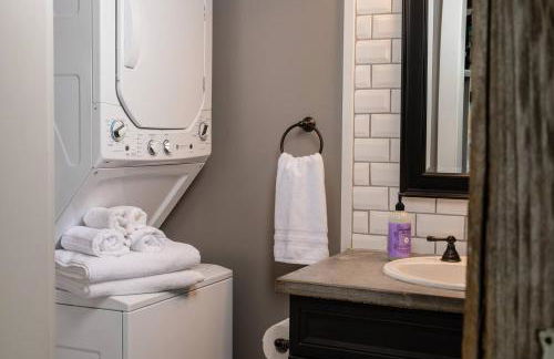 Modern Tiny House with Spectacular Views - Foto 13