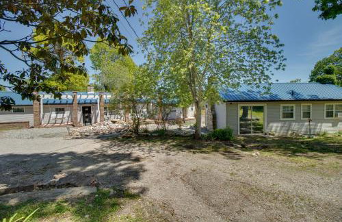 Cozy Mountain Home Cottage Walk to Marina! - Foto 24