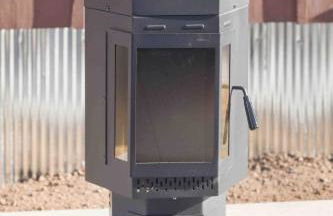 NEW! BEAR Necessities tiny home, outdoor theater! - Foto 17