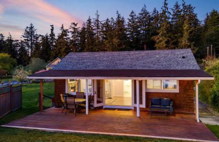 Cozy Whidbey Island Stay Steps to the beach Fireplace BBQ Near Trails - Foto 47