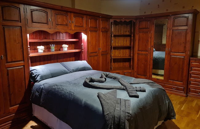 4Br Stunning Sea View Escape-near Snowdonia & Coastal Trails - Photo 4